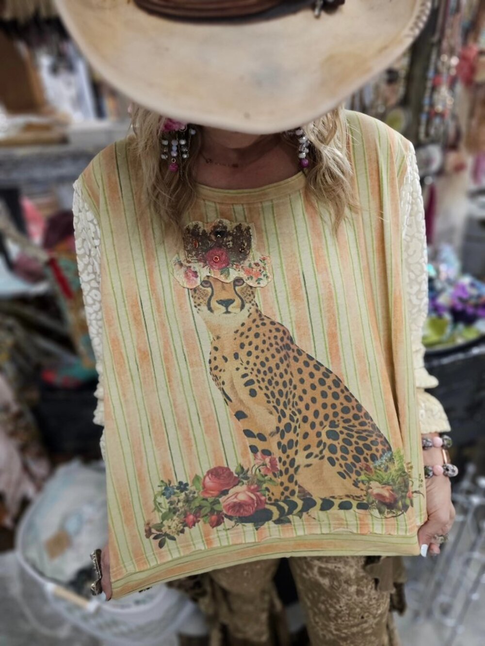 A Rare Bird Charming Cheetah With Crown Top